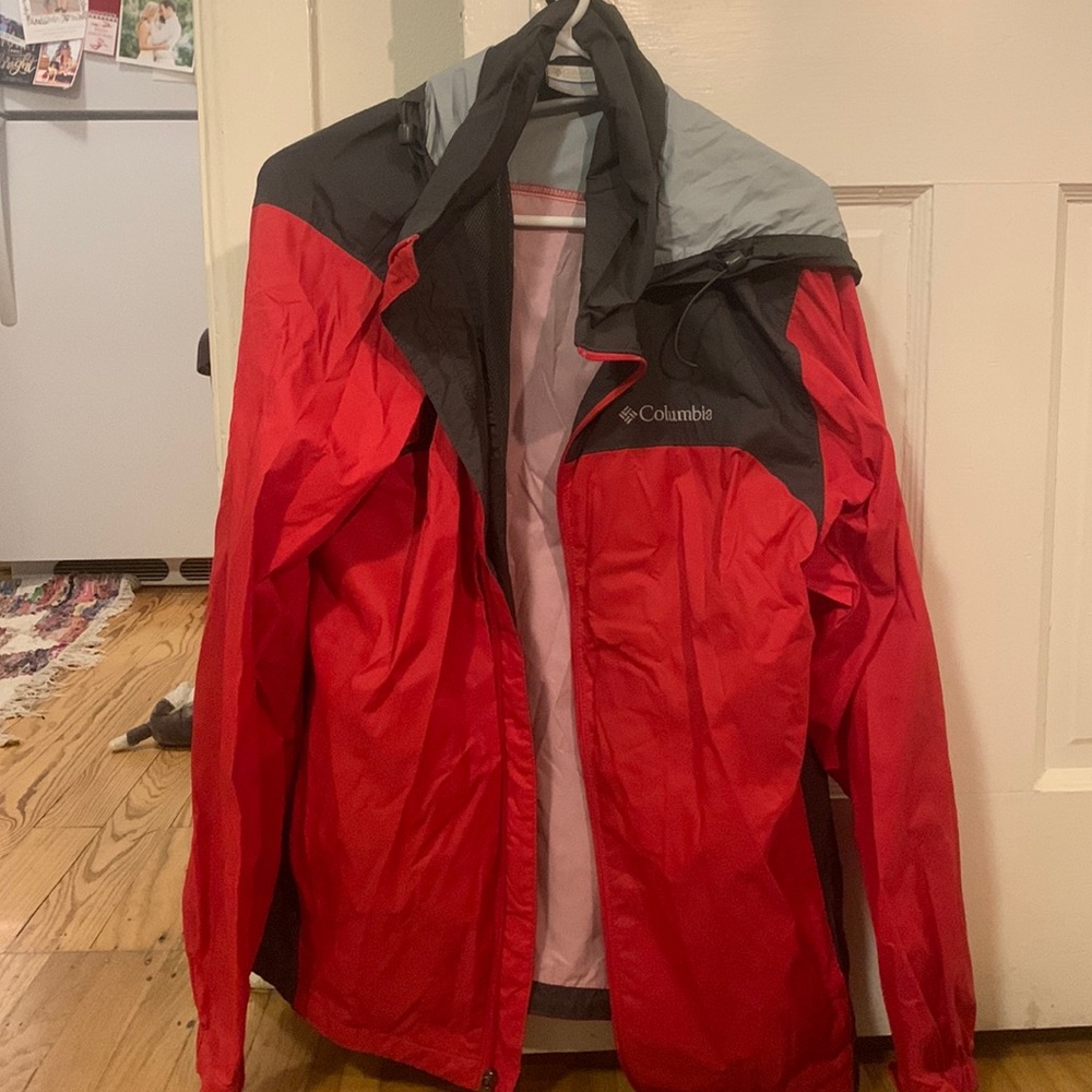 Columbia windbreaker